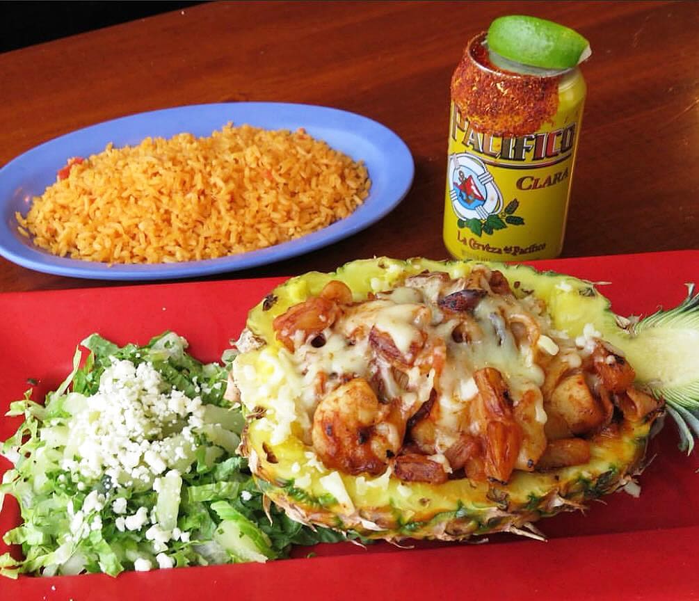 Photo 1 of 4: Casa Del Rio Express