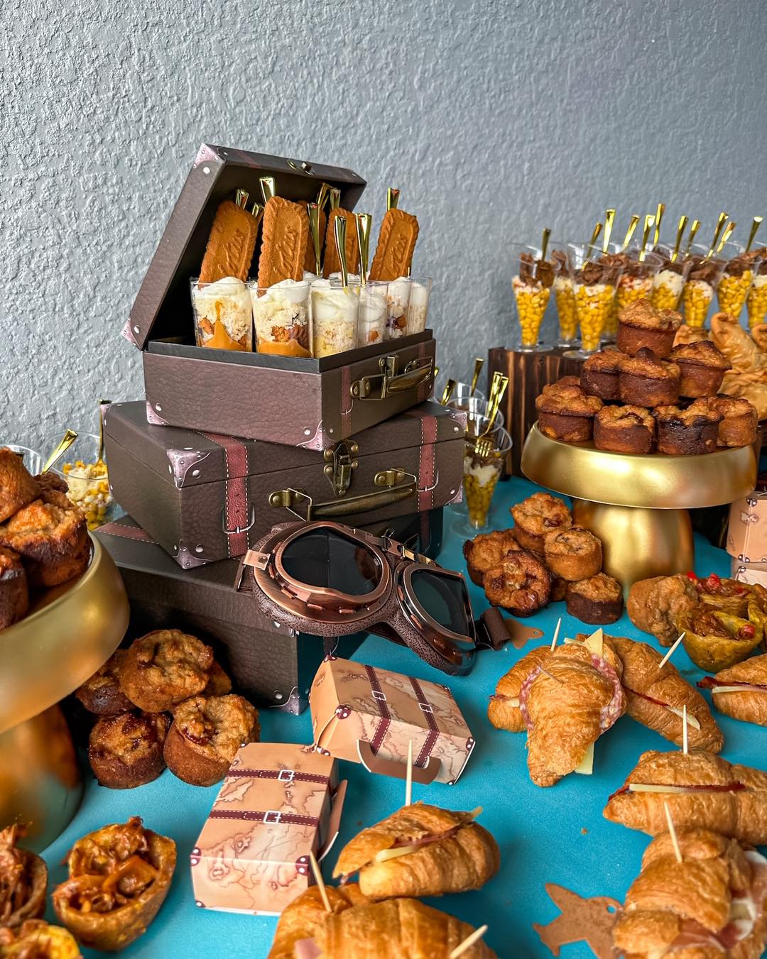 Tiny Bites Good Eats - Inside Swamp Cat Brew Co.