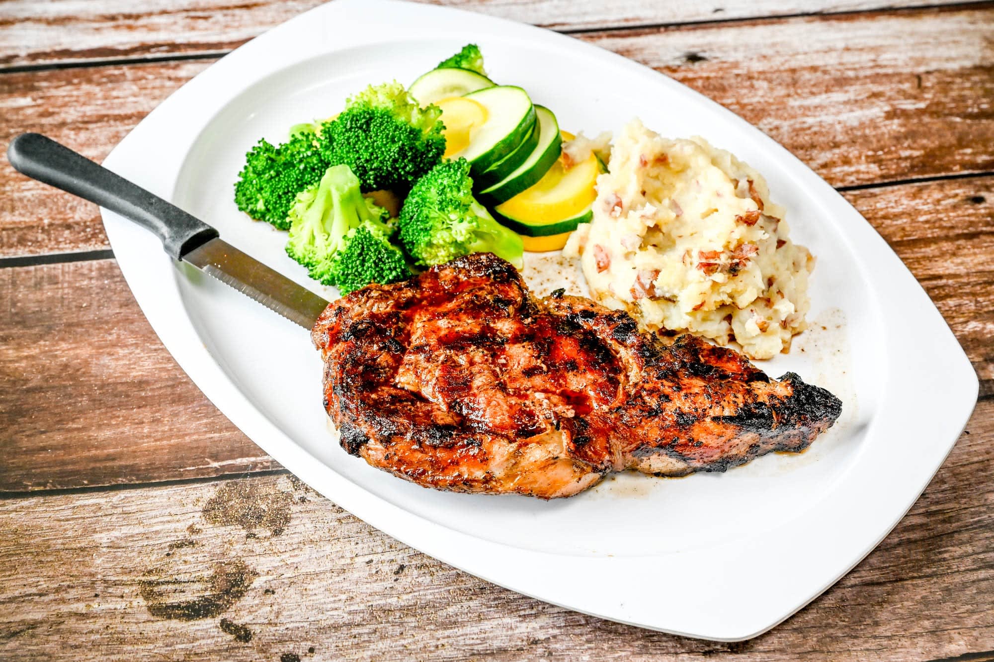 Photo 1 of 4: Ruby's Wood Grill