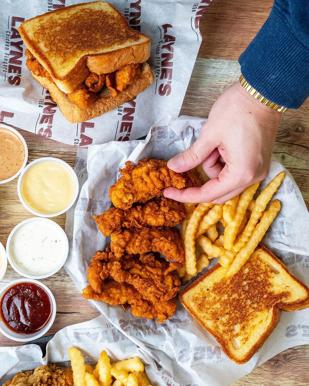 Layne’s Chicken Fingers – Baum