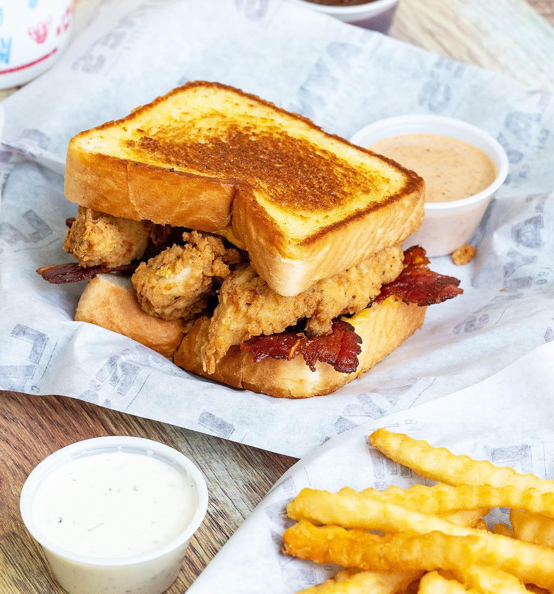 Layne’s Chicken Fingers – Baum