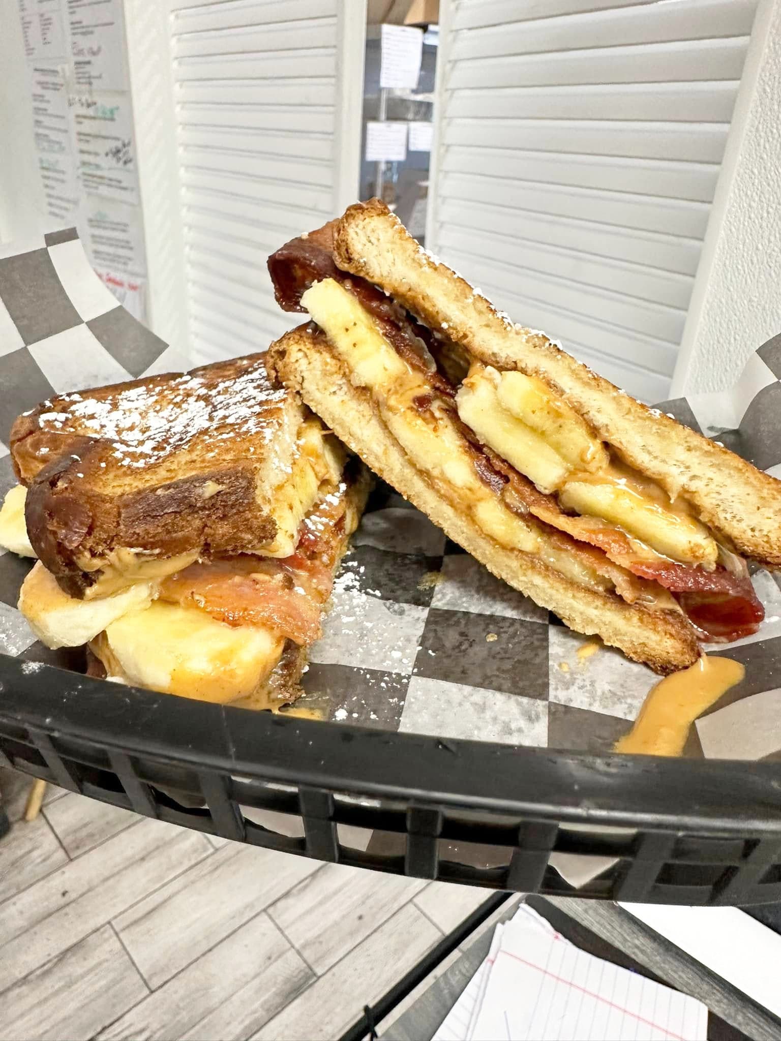 Joe’s Bagel and Grill