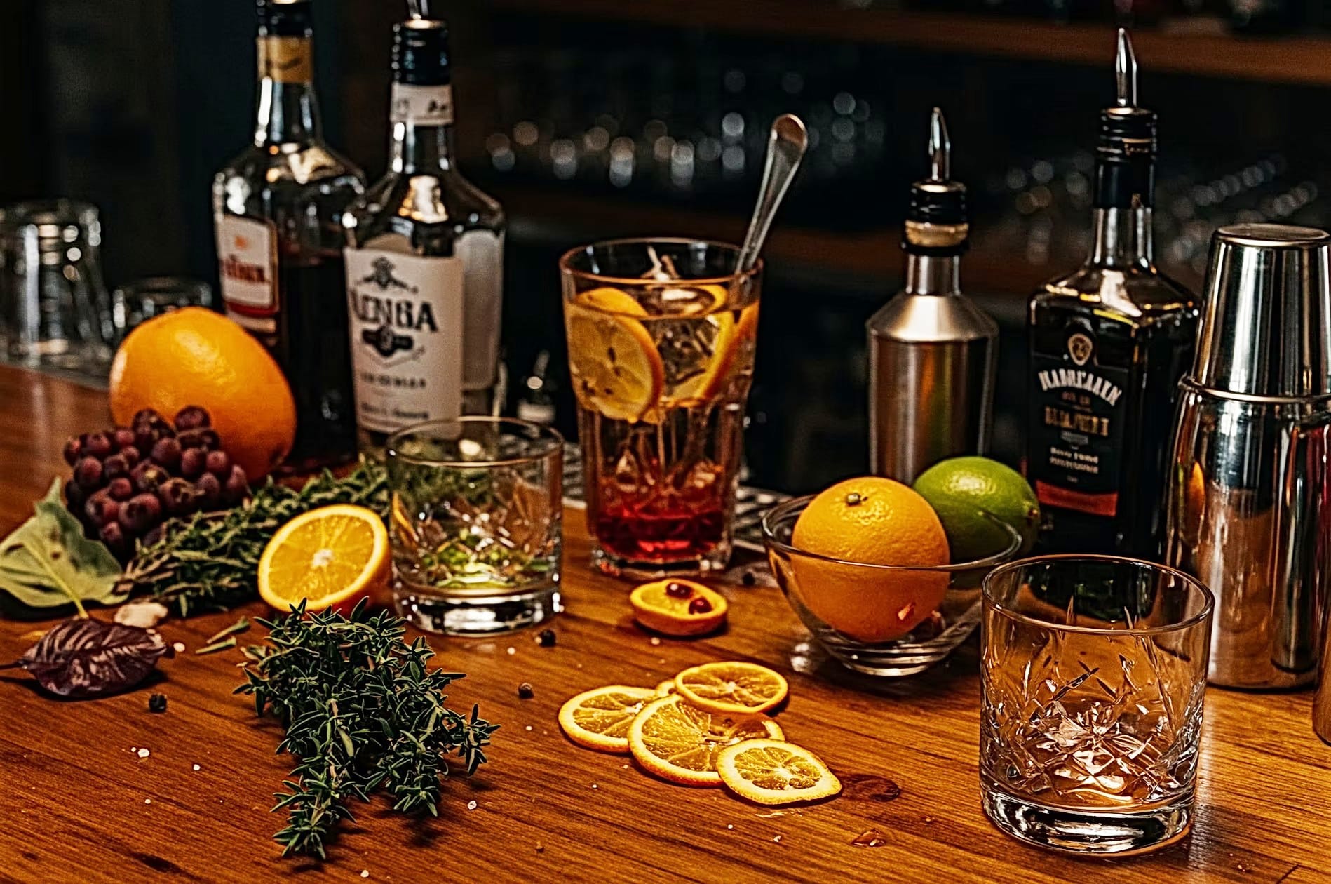The Dram House Liquor & Lounge