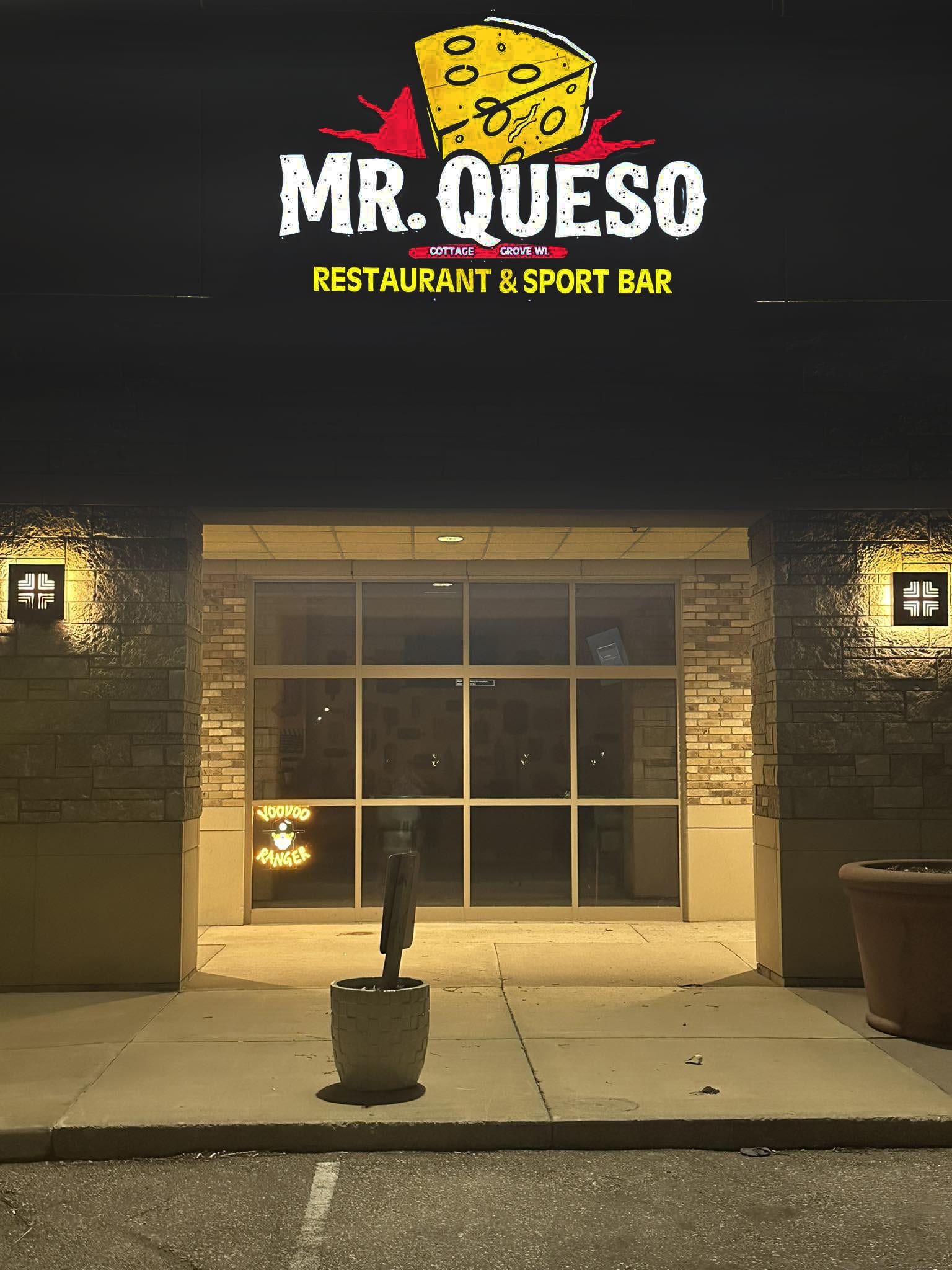 Photo 1 of 4: Mr. Queso Restaurant & Sports Bar