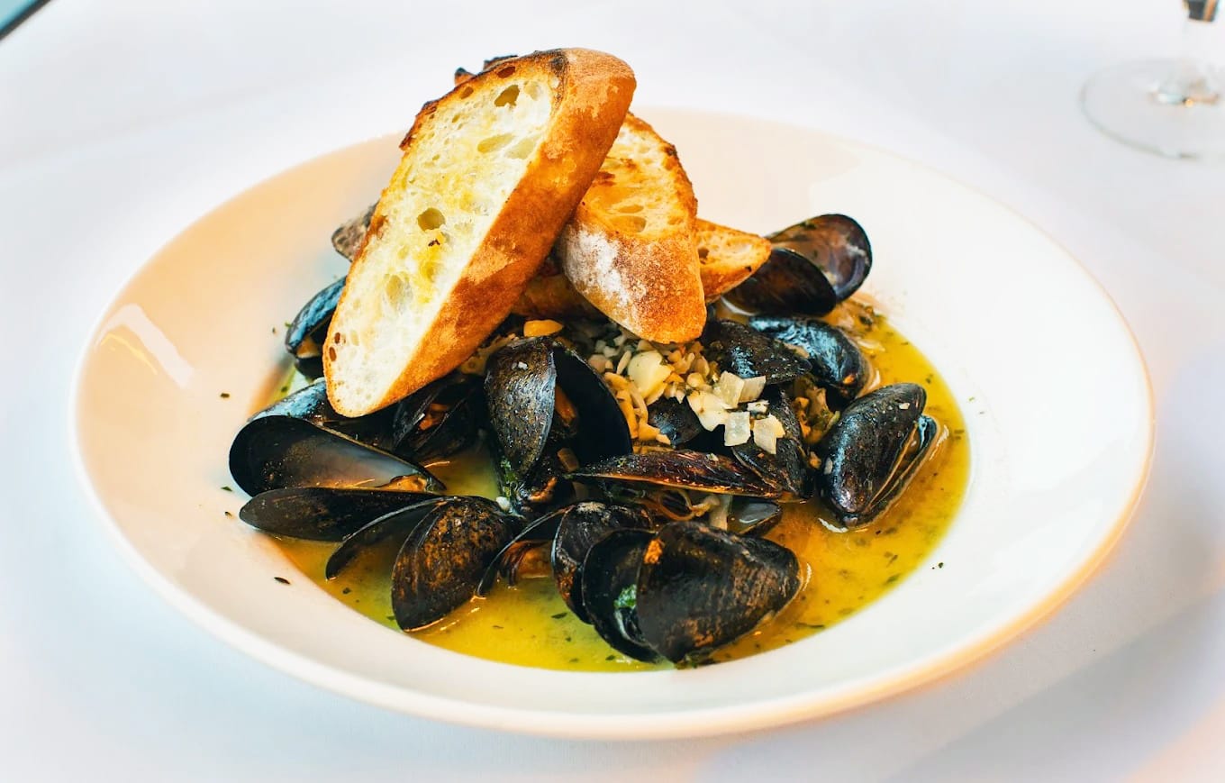 Reserve Steakhouse, The