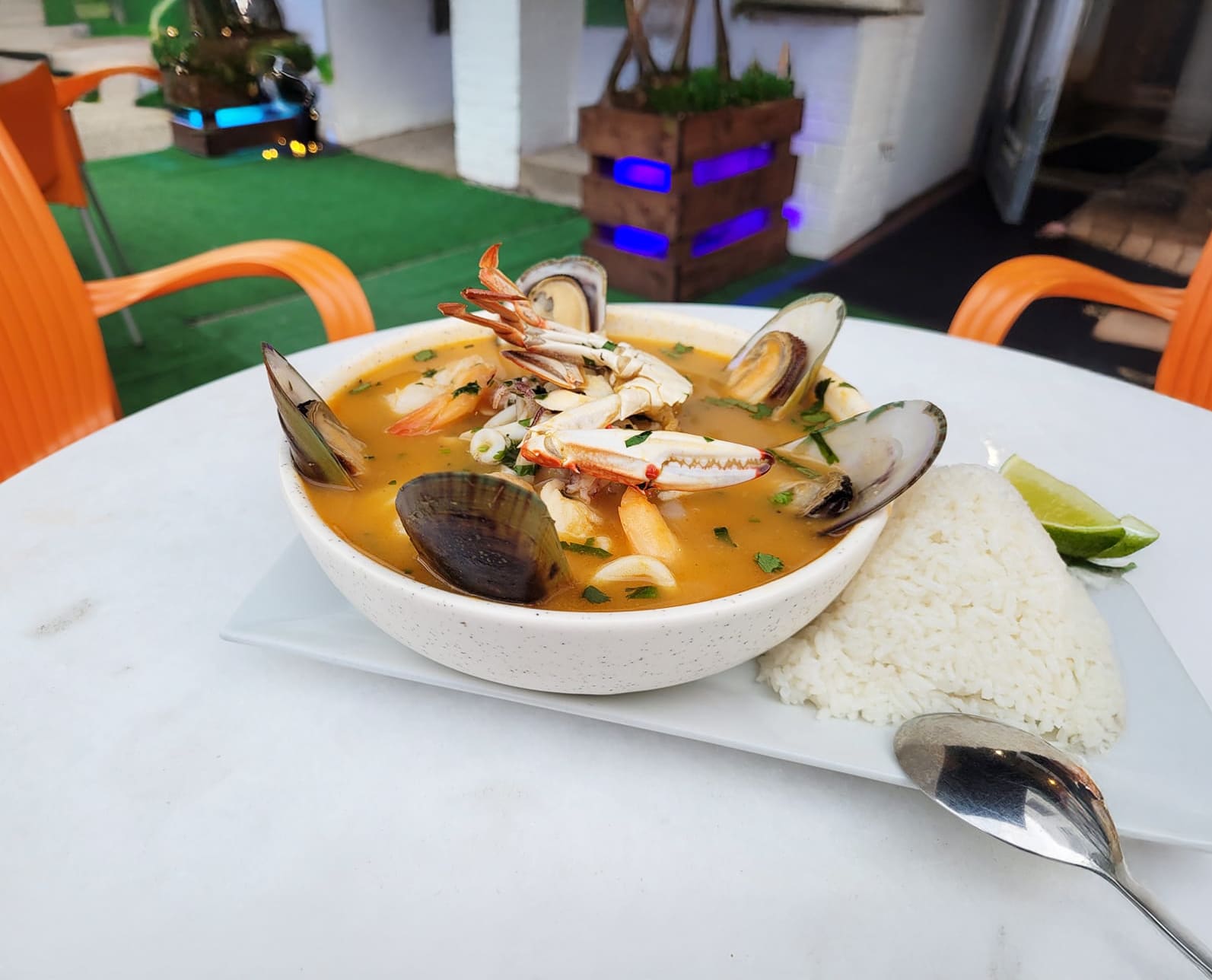 Chifrijo's Restaurant