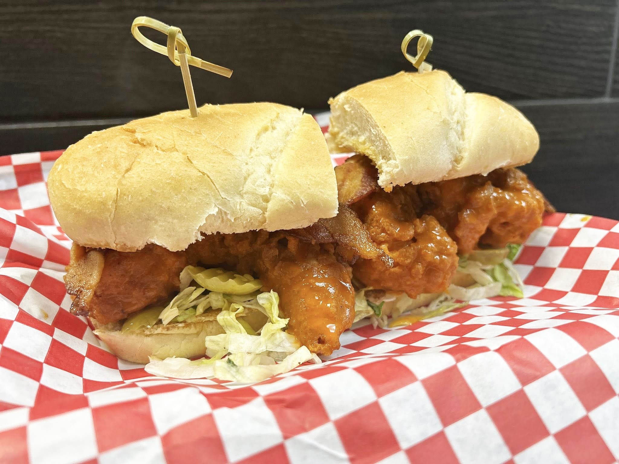 Wing City Sports Bar & Grill