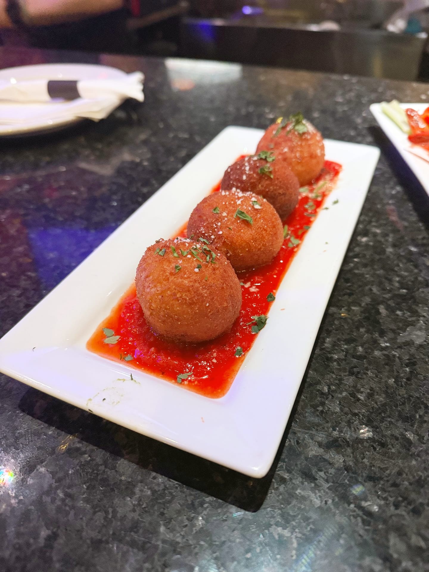 Salerno's Pizzeria & R. Bar