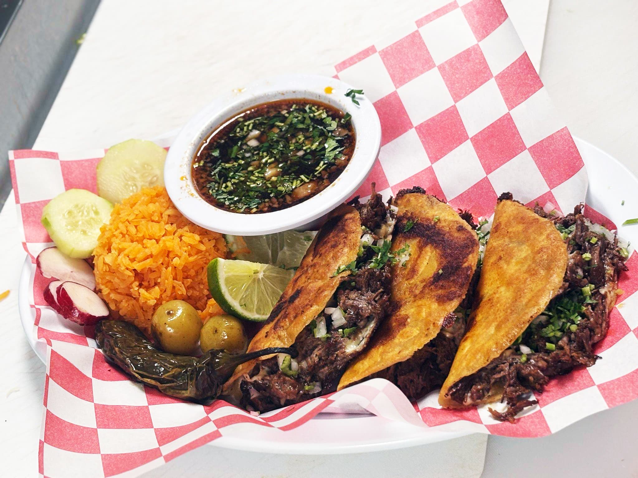 Photo 1 of 4: Taqueria El Bori