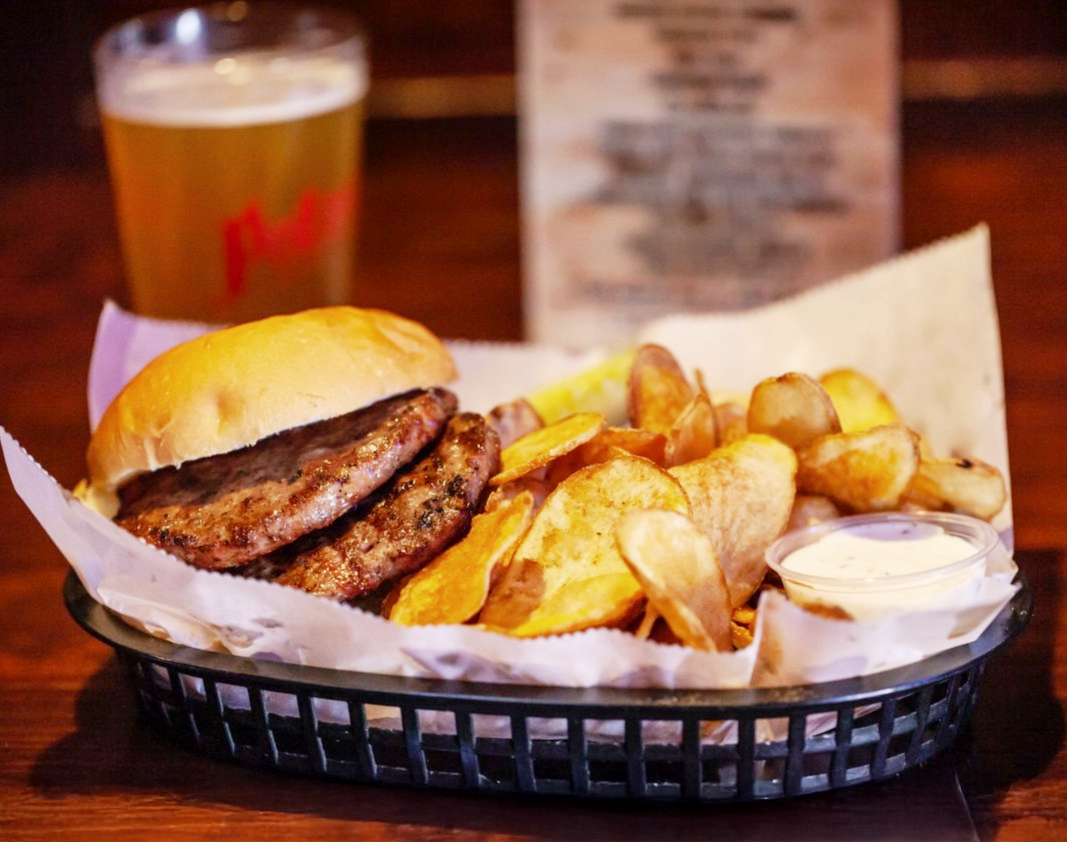 Photo 1 of 4: Wooden Nickel Sports Bar & Grill