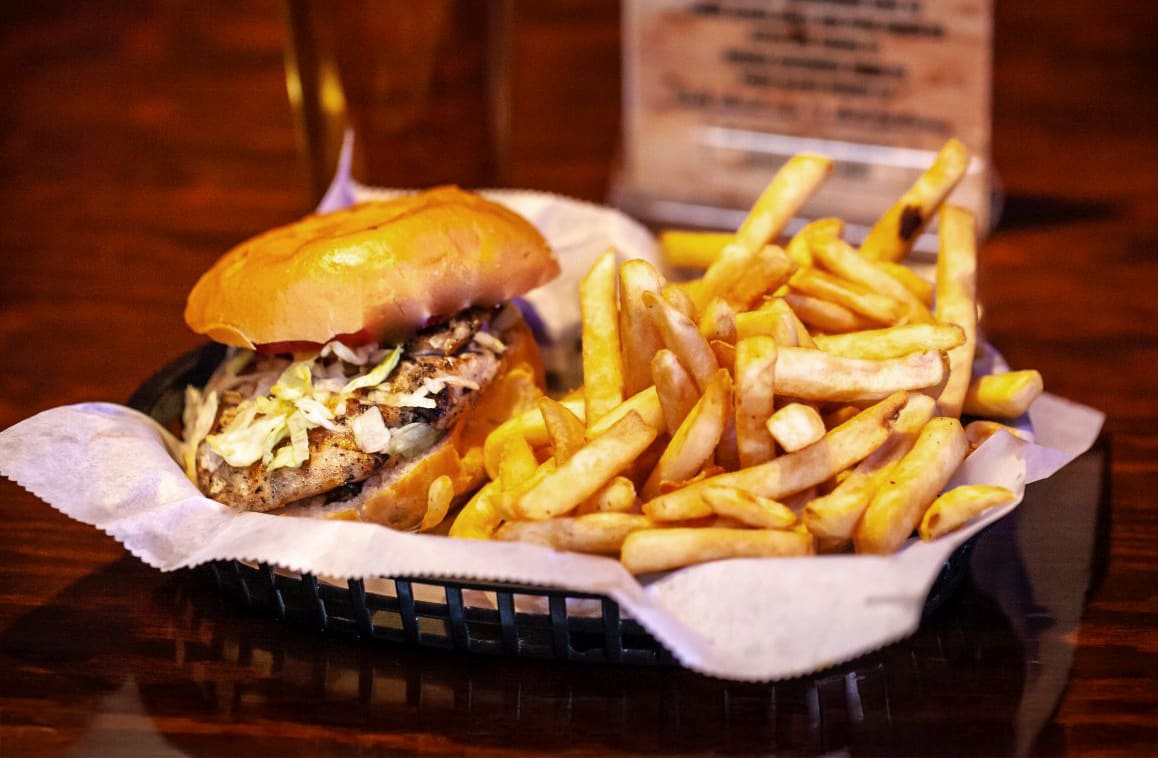Wooden Nickel Sports Bar & Grill