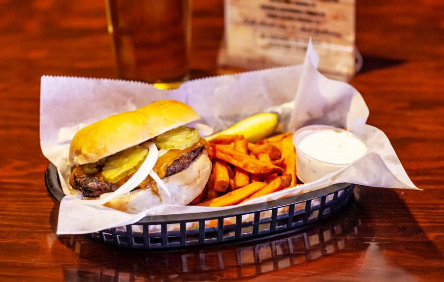 Wooden Nickel Sports Bar & Grill