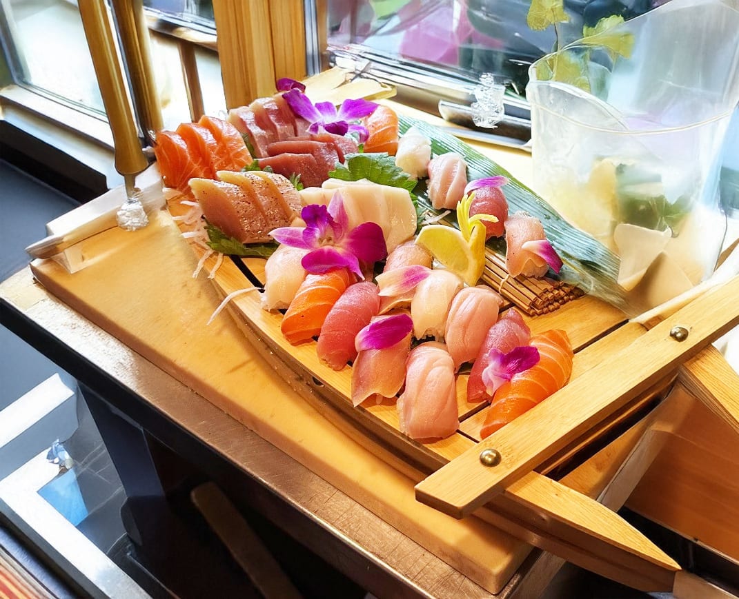 Zake Sushi & Ramen