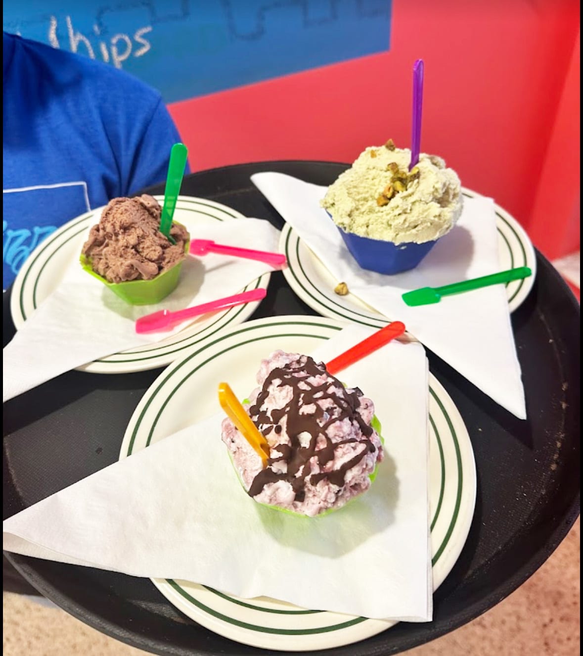 Photo 1 of 4: Beaches & Cream