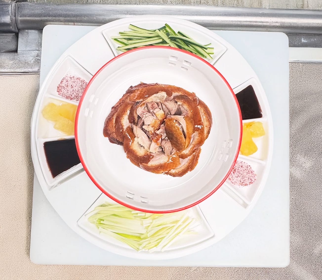Photo 1 of 4: Yue Chinese
