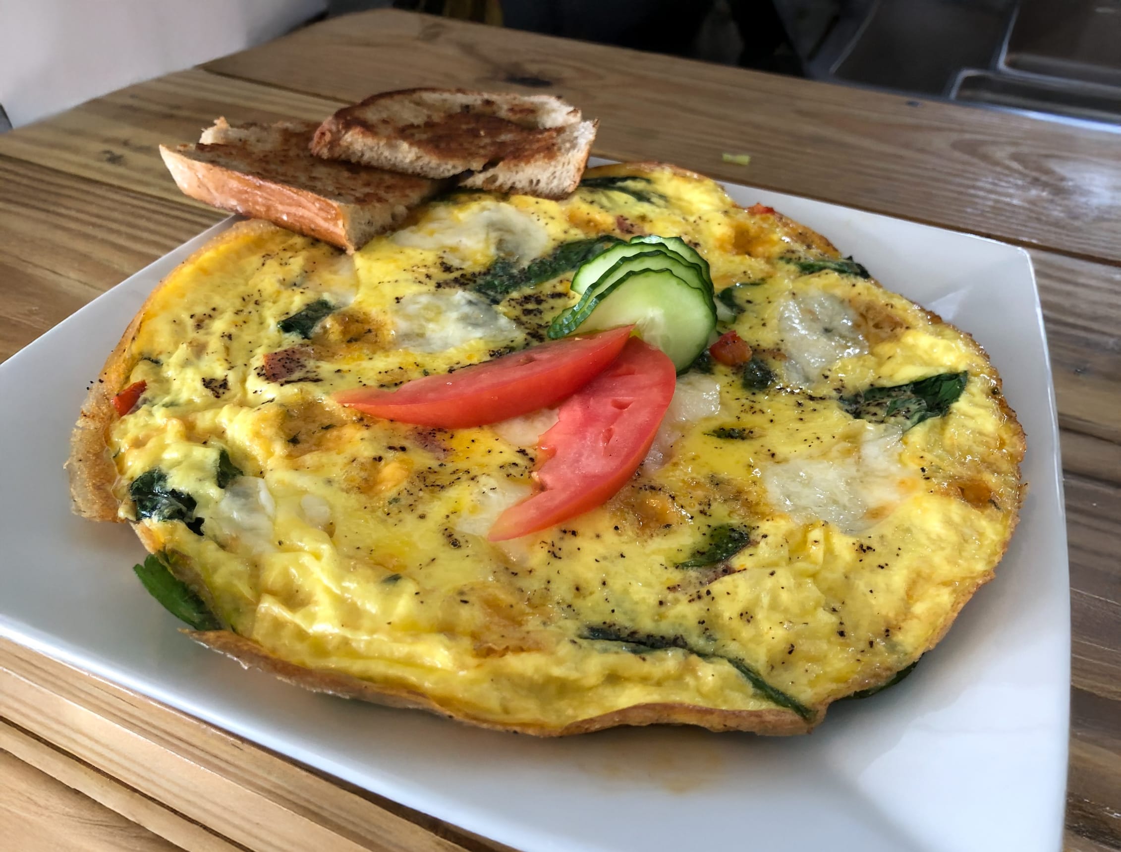 Cremesh Coffee and Bakery