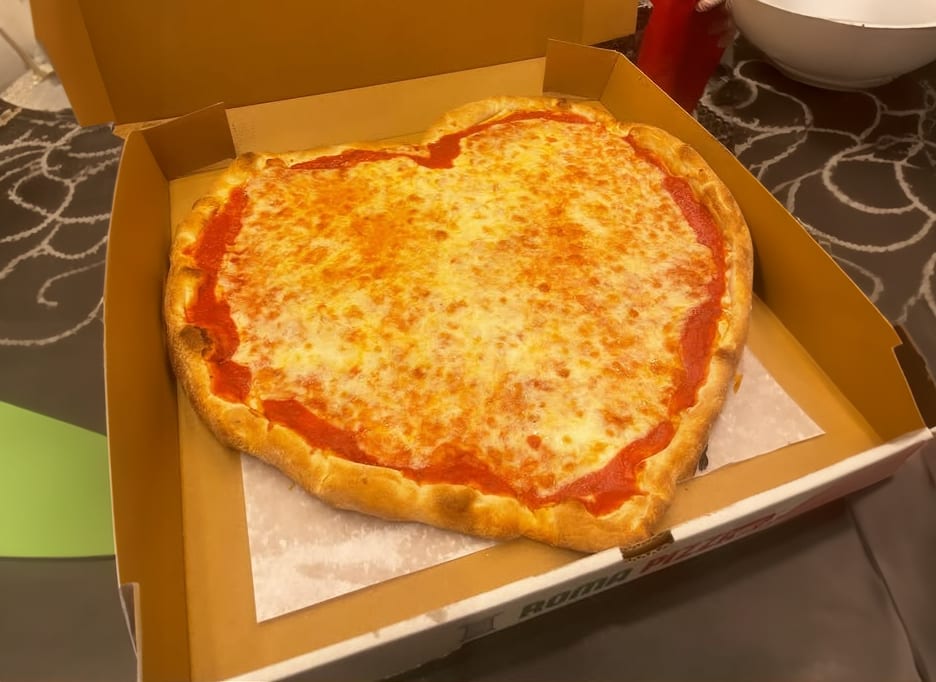 Photo 1 of 4: Roma Pizza