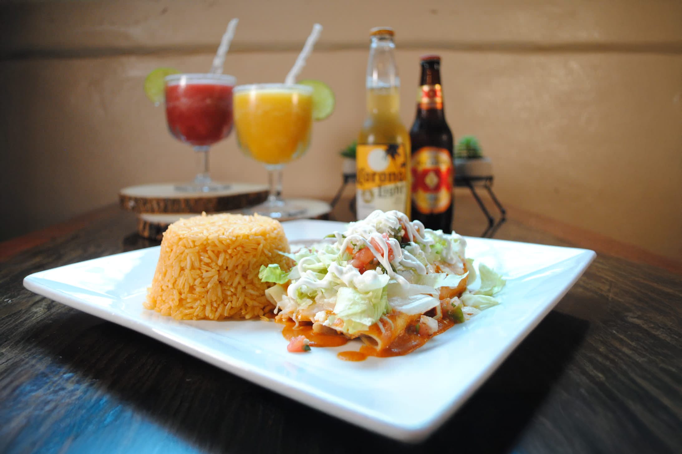 Photo 1 of 4: Plaza Azteca Mexican Restaurant
