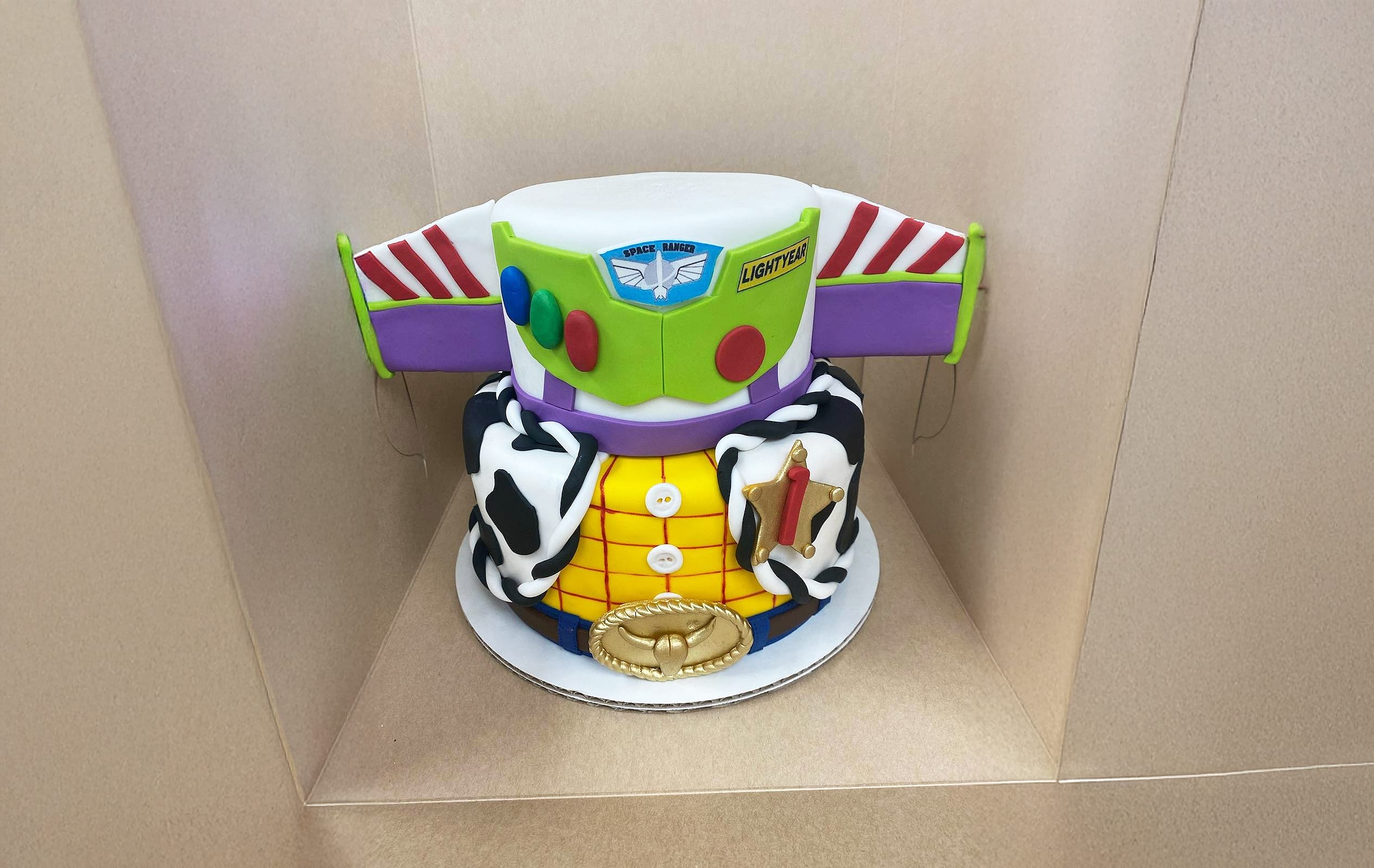 Sweet Creations - CakesbyMarsha