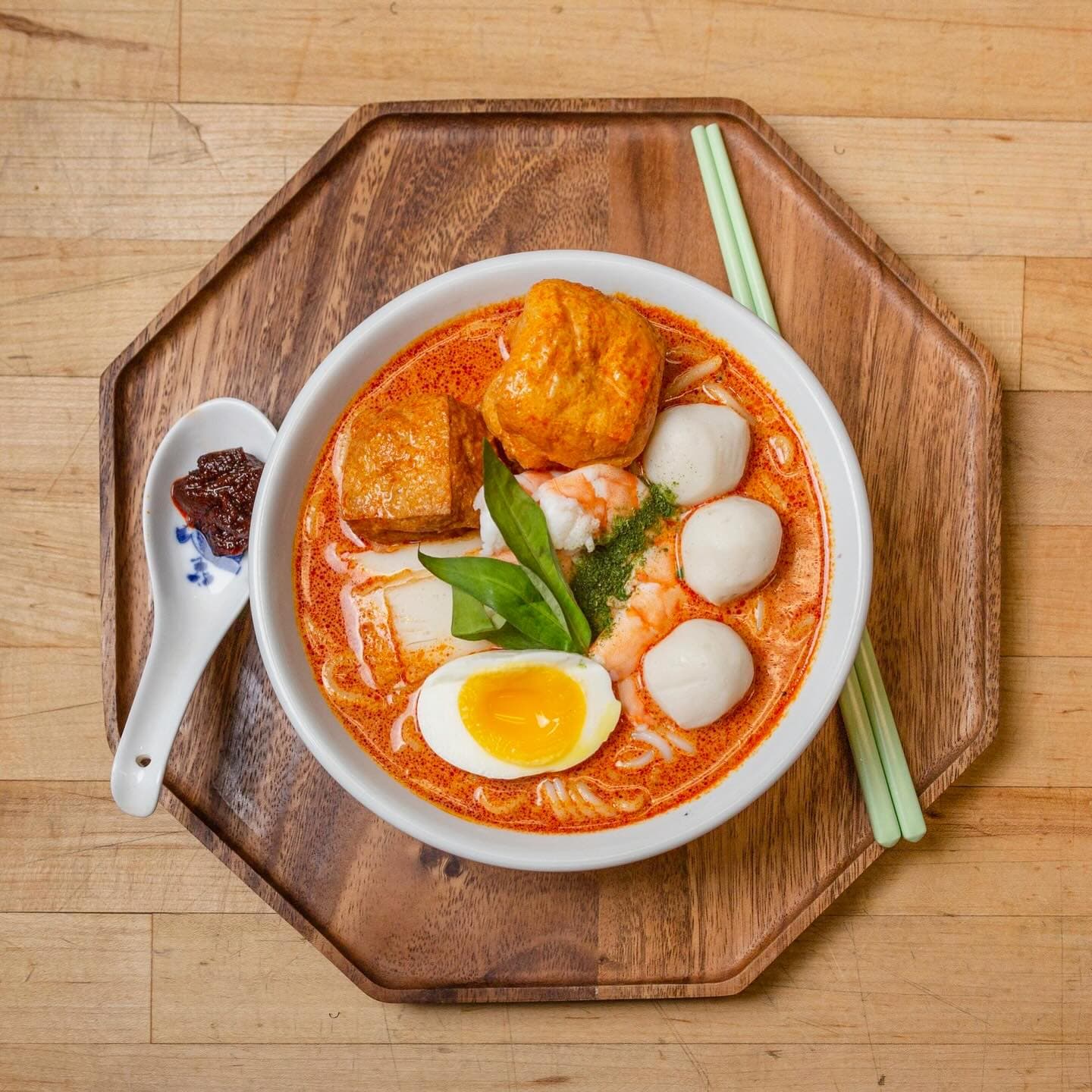 Photo 1 of 4: Dabao Singapore