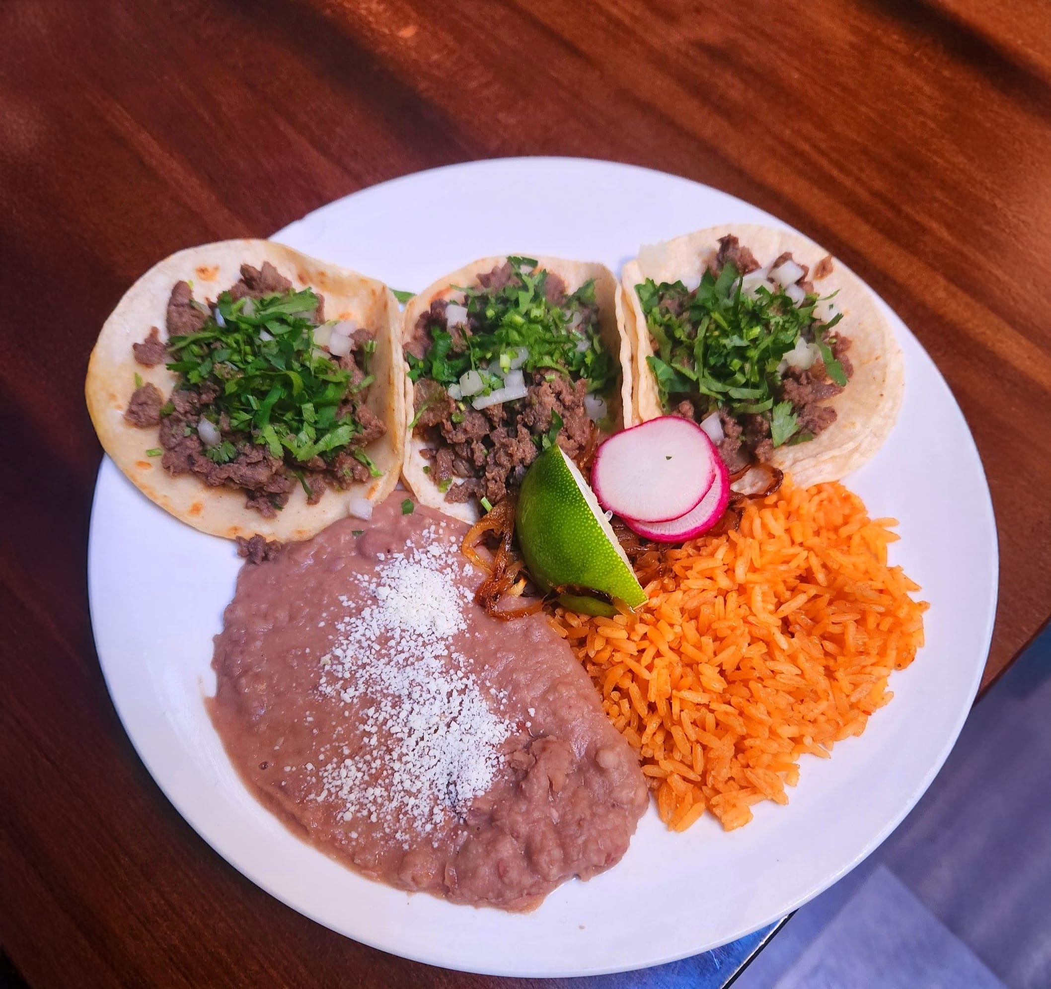 Photo 1 of 4: Vic's Mexican Food & Bar
