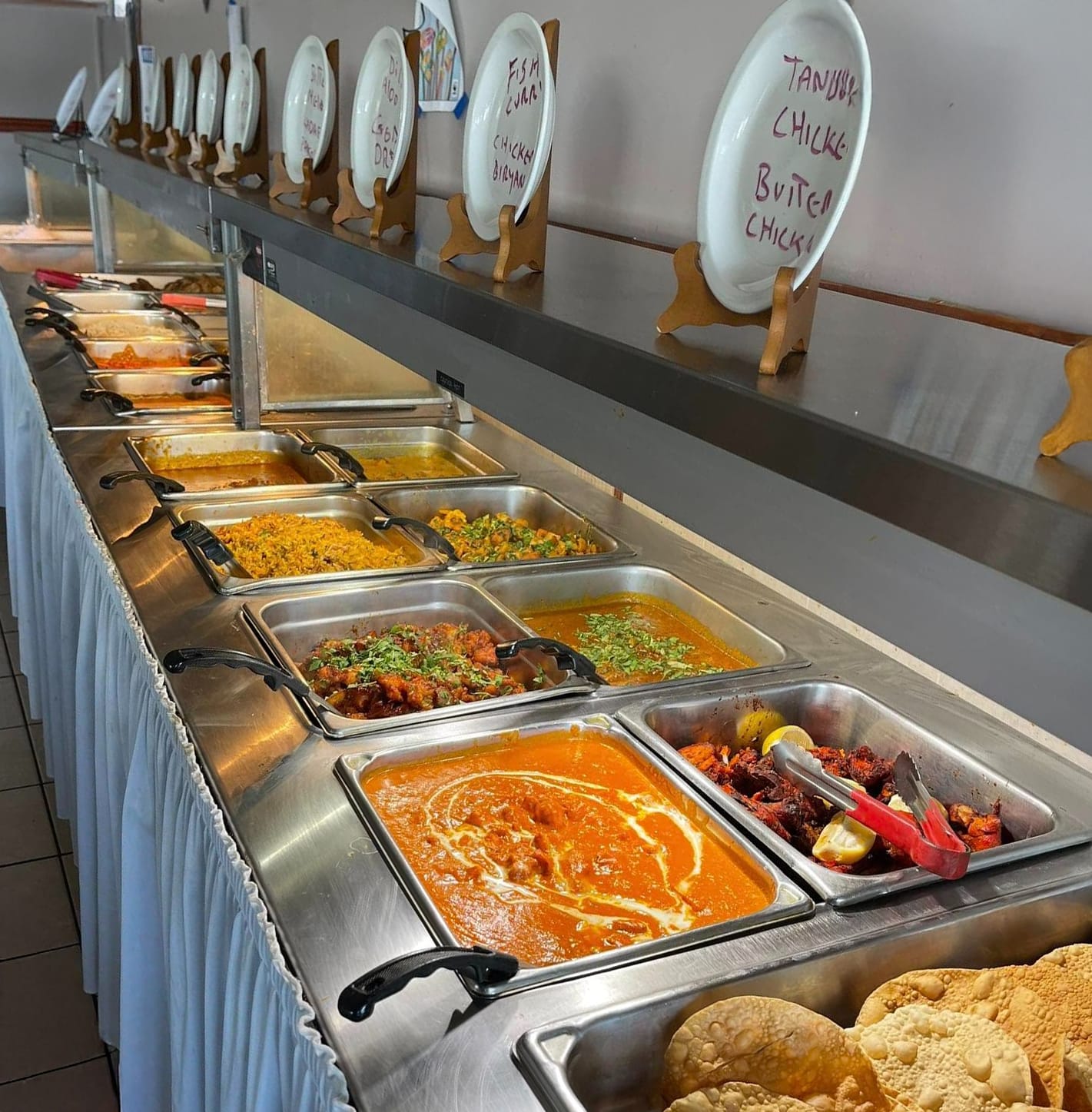 New Maharaja Indian Cuisine and Bar
