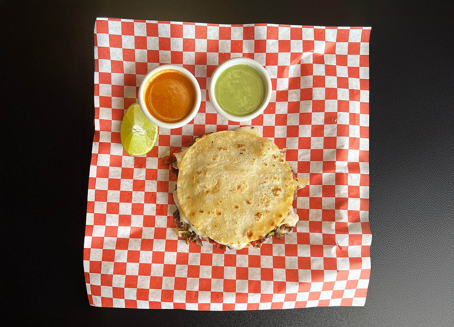 Photo 1 of 4: Chuchos Tacos