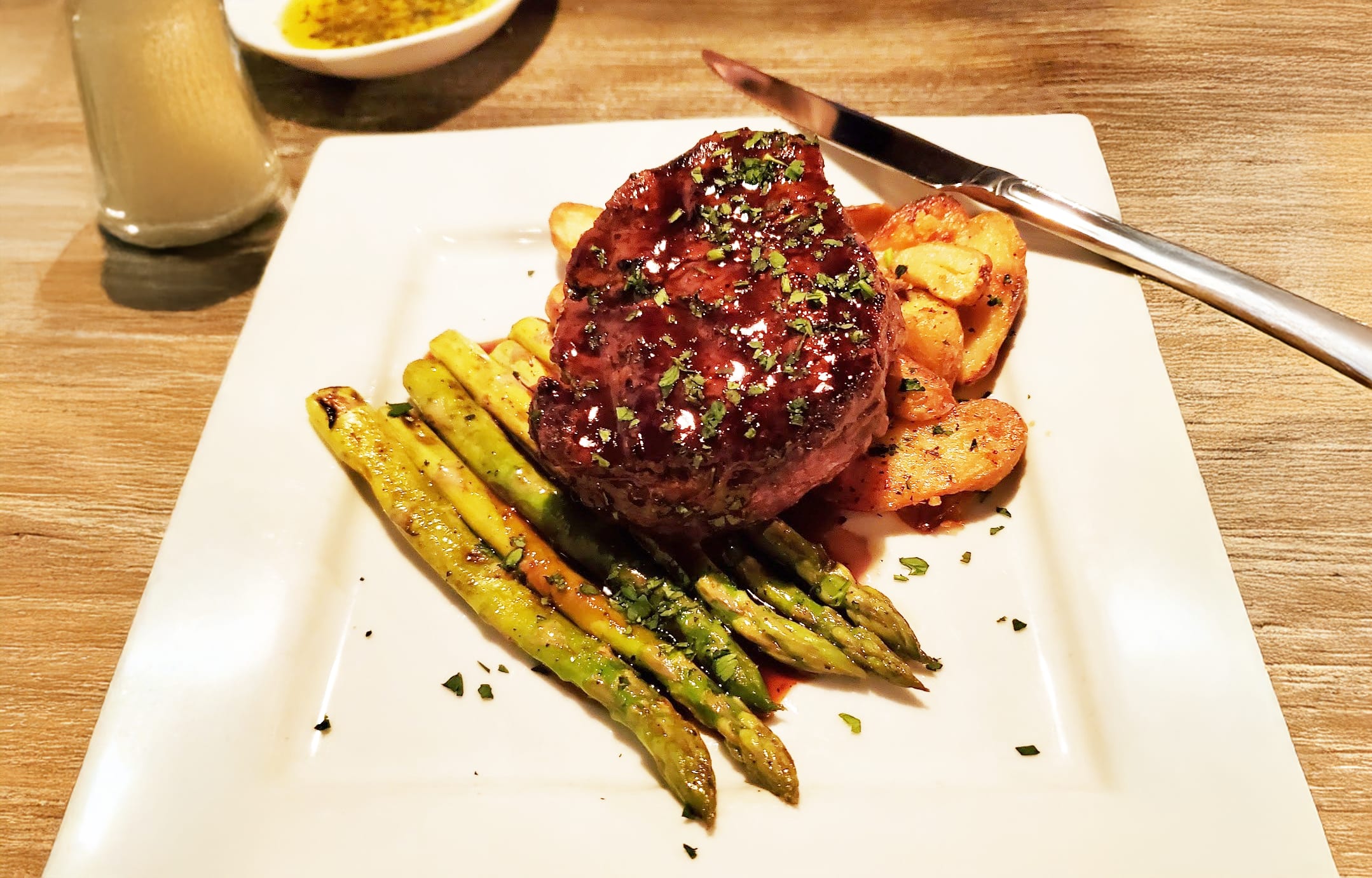 Photo 1 of 4: Costa Coastal Kitchen & Bar