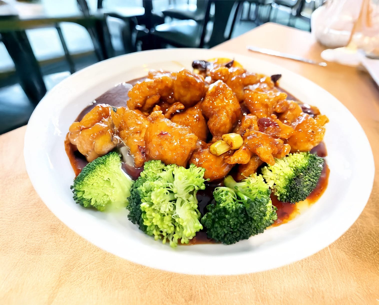 Photo 1 of 4: Hong Kong Chinese Restaurant