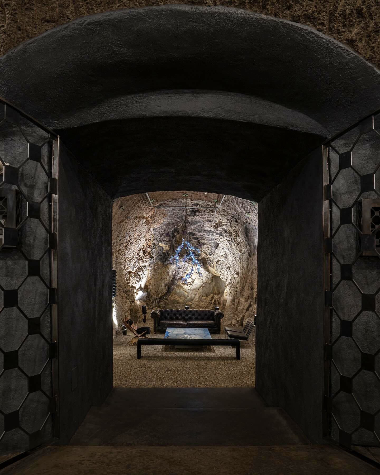Hourglass Winery