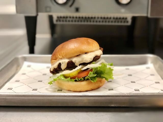 Photo 1 of 4: BurgerIM
