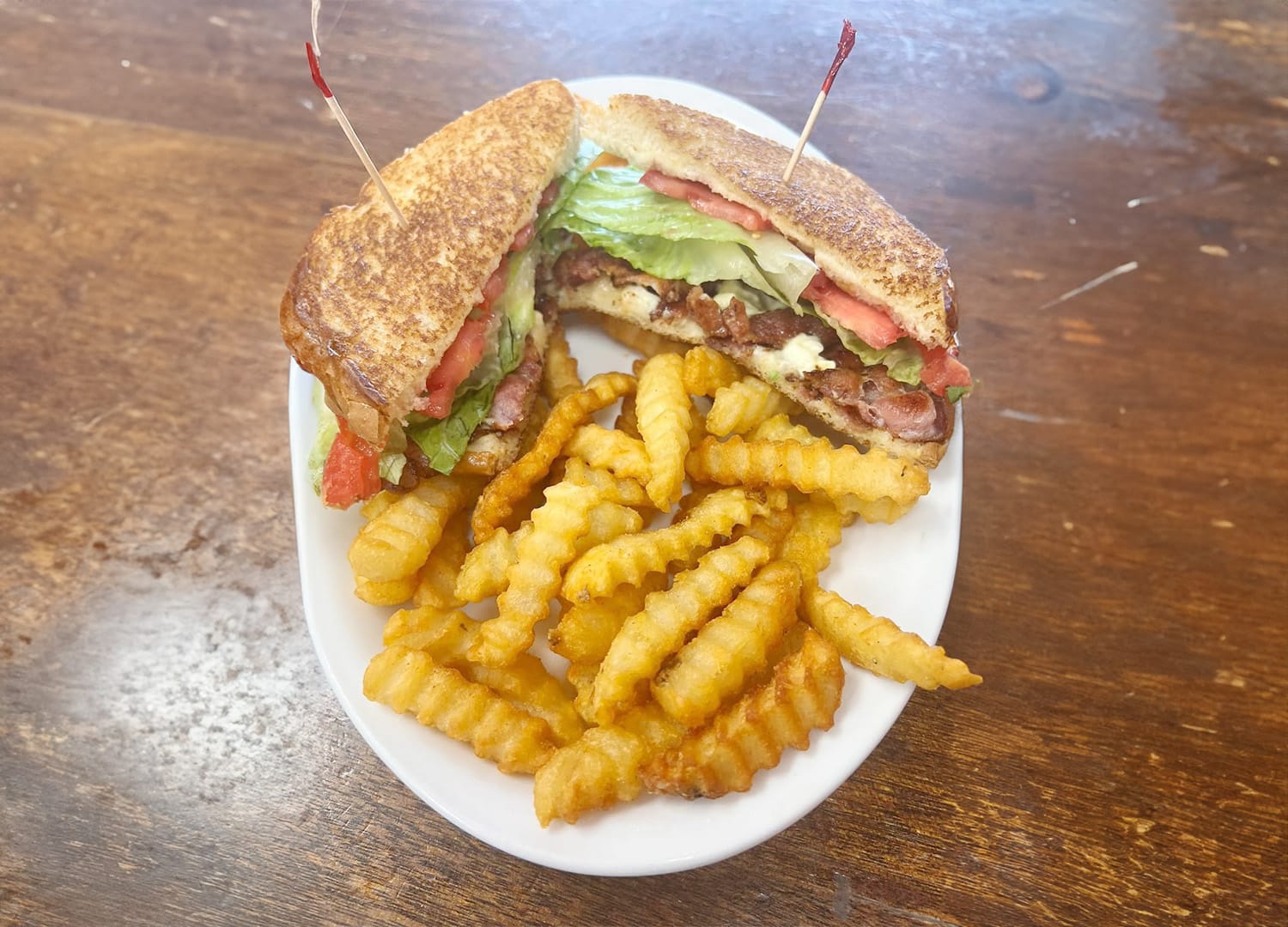 Richardson's Downtown Sports Bar and Grill