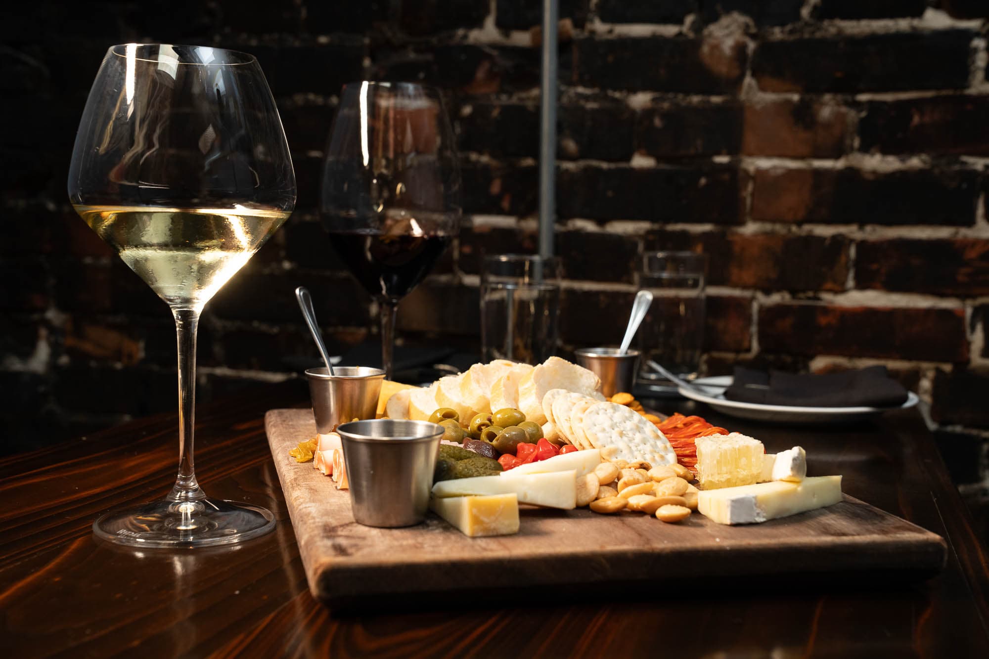 Sauvignon Wine Locker & American Trattoria