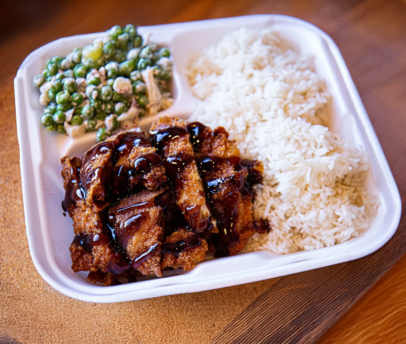 Photo 1 of 4: Hang 10 Hawaiian BBQ