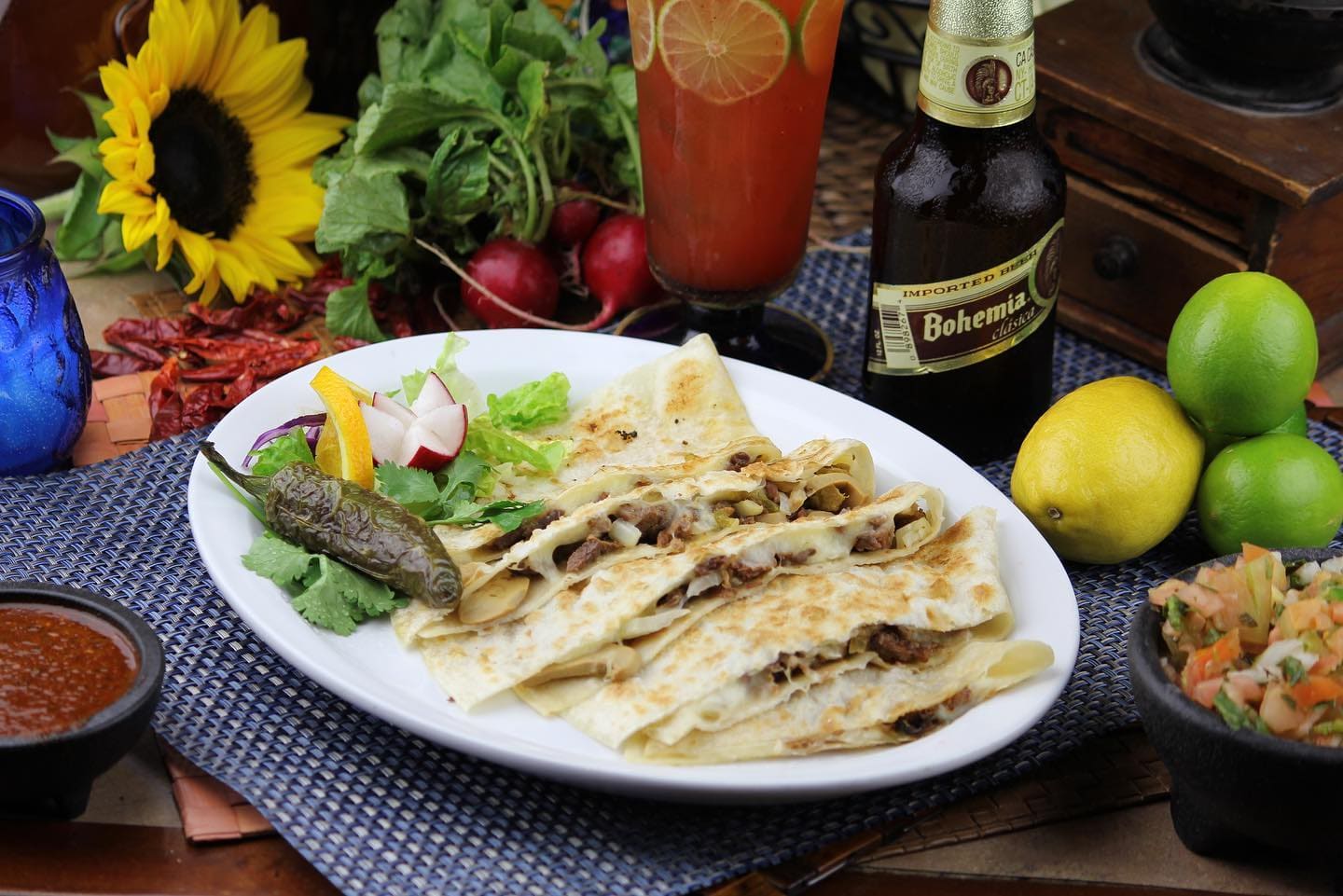 Los Panchos Mexican Grill & Seafood Cantina