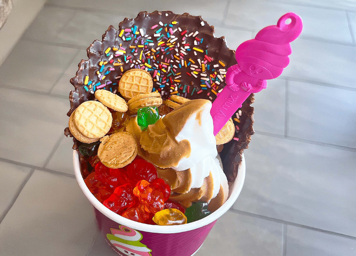 Menchies Frozen Yogurt