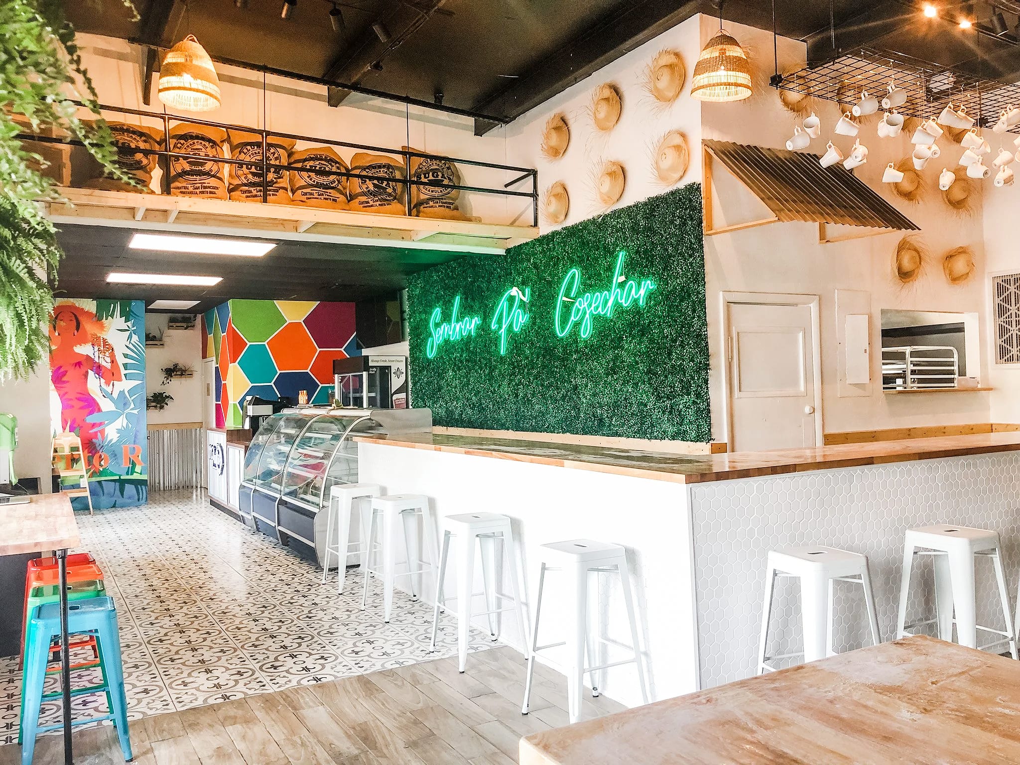 El Punto Sandwich Cafe