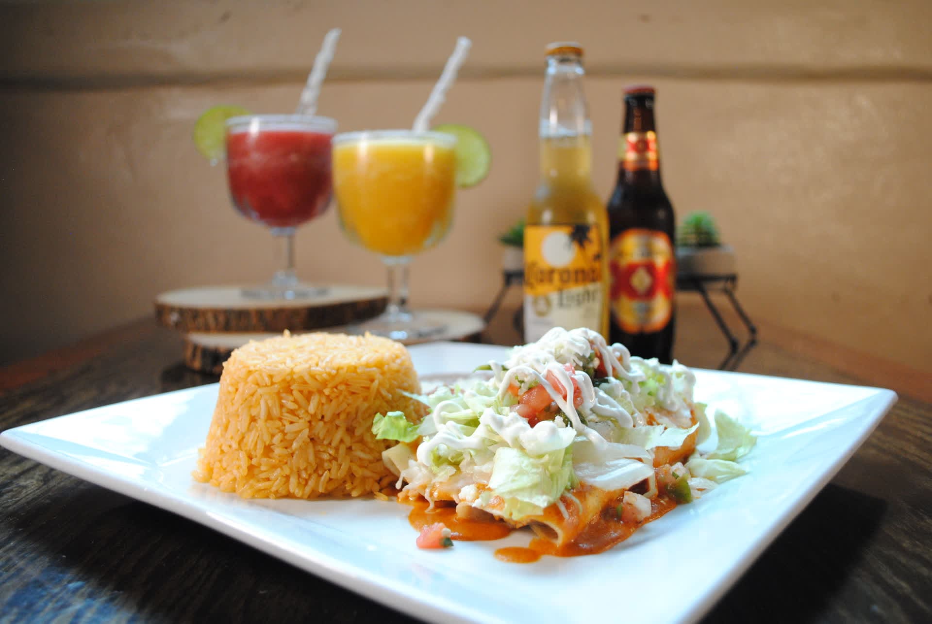 Photo 1 of 4: Plaza Azteca