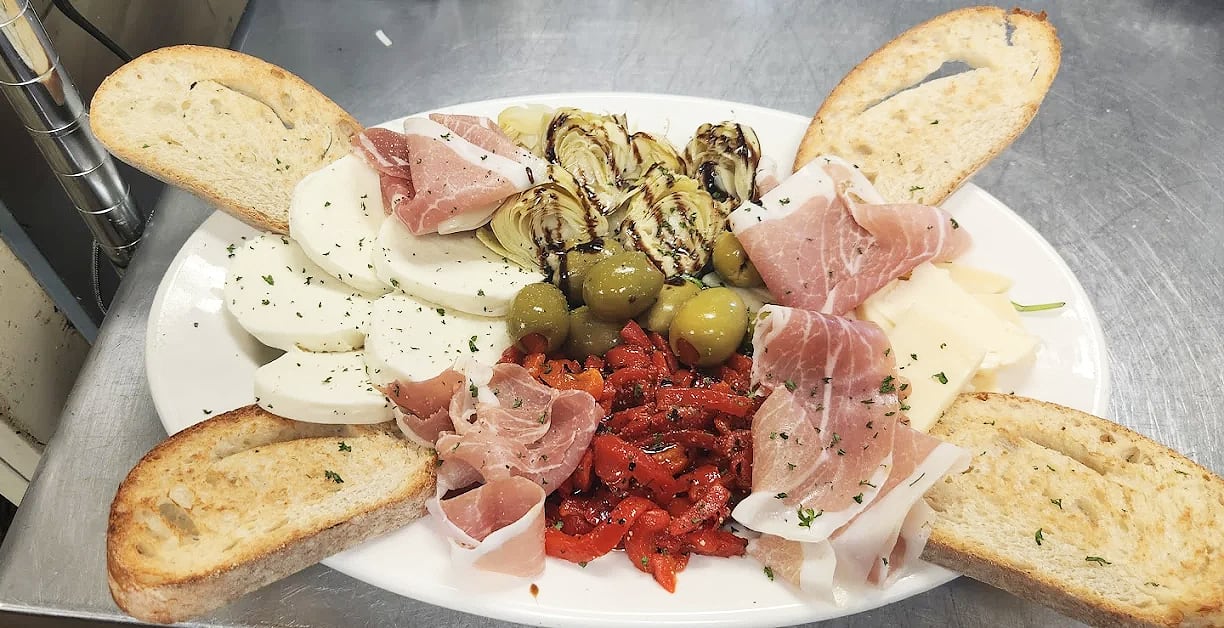 Posto Mio Italian Restaurant & Pizzeria