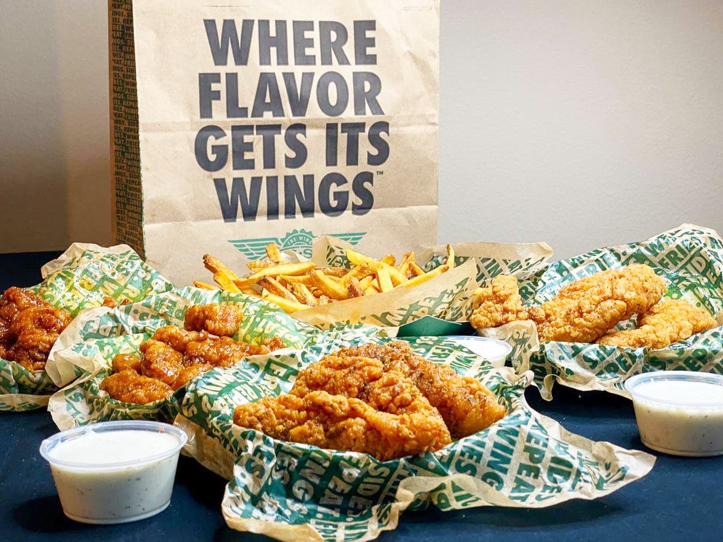 Photo 1 of 4: Wingstop