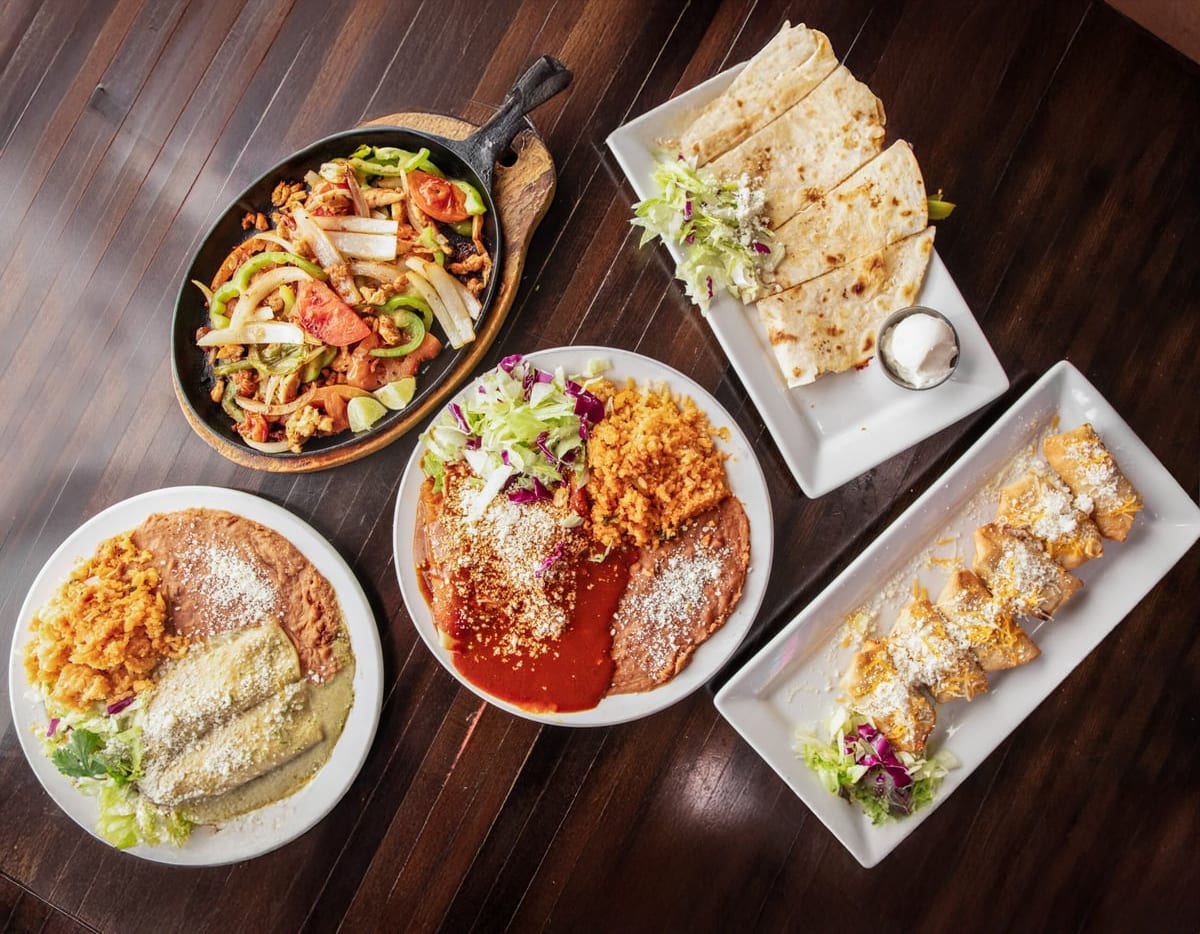 Photo 1 of 4: Villa Mexican food