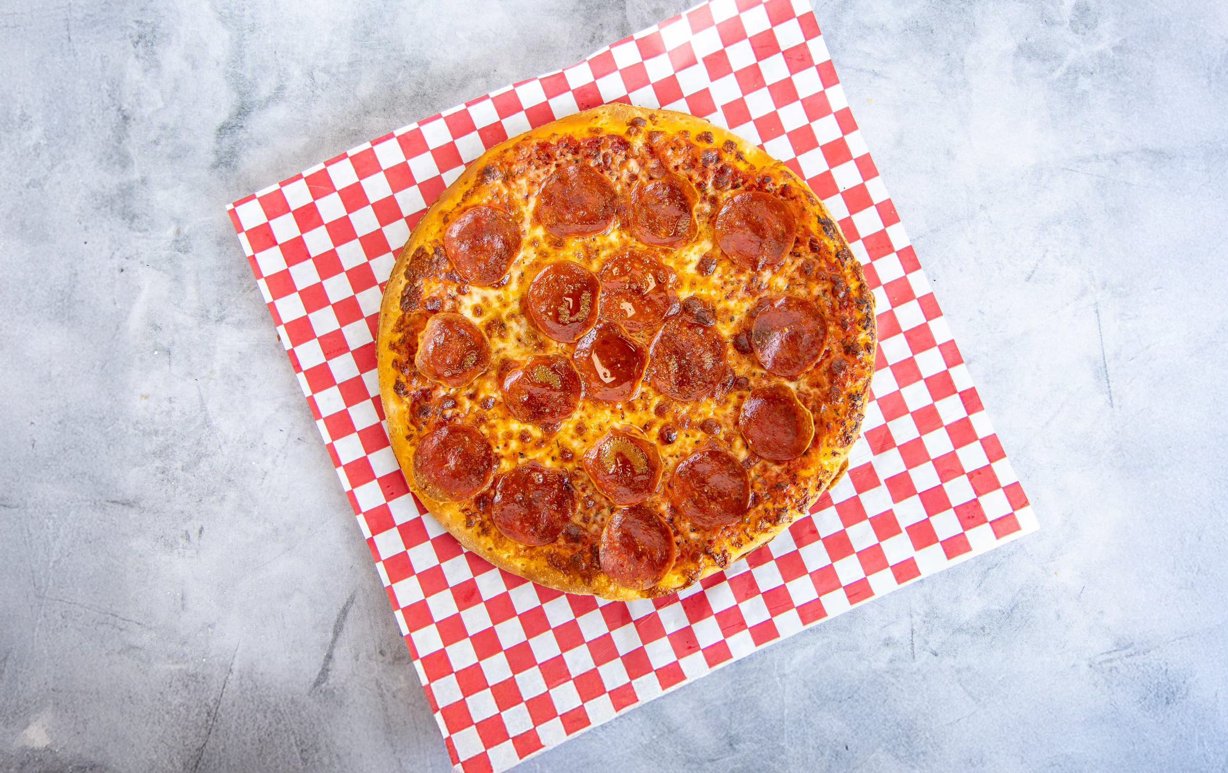 Photo 1 of 4: Mo'z Pizza and Wingz