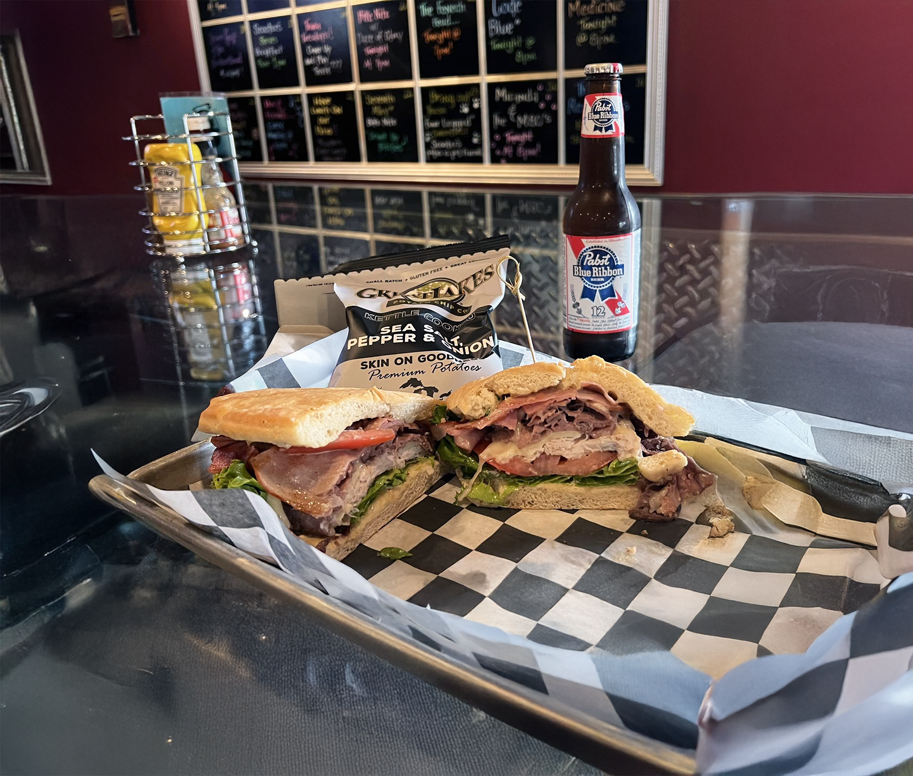 Scooters Bar & Grill