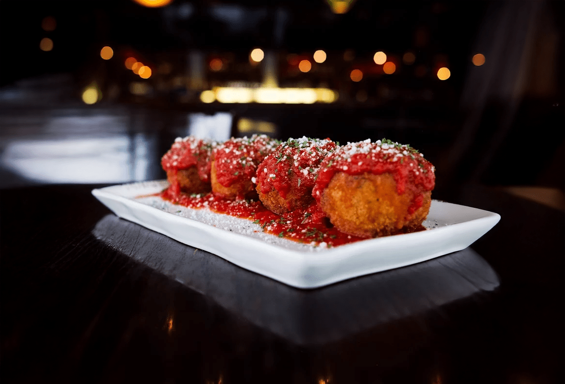 Coratti's Pizzeria Bar & Bocce