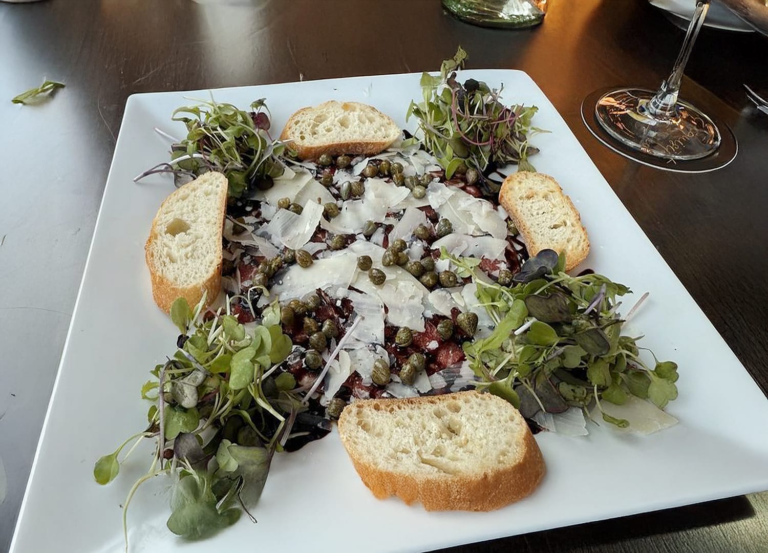 Exquisite Bistro