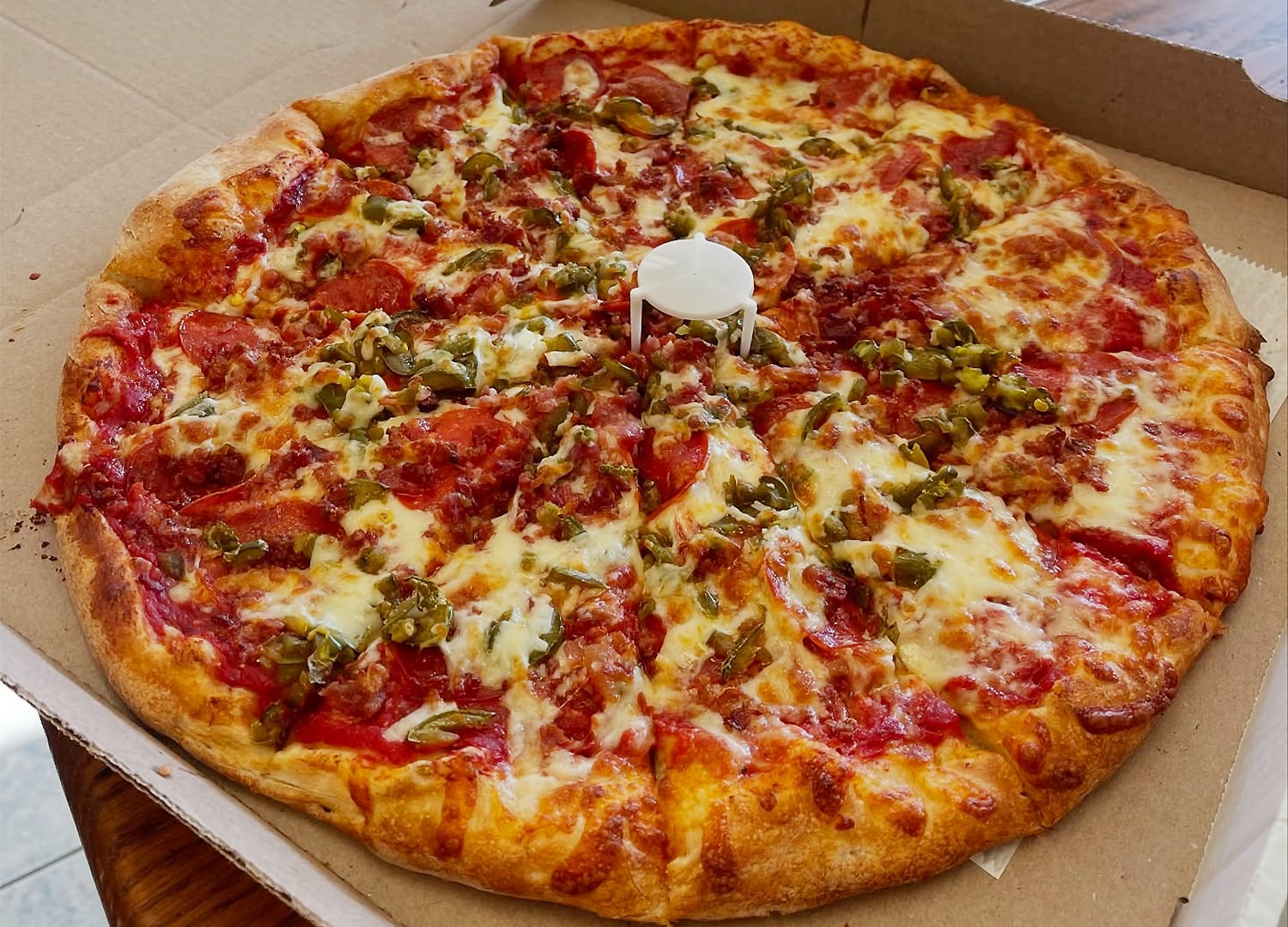 Raya's Pizzeria