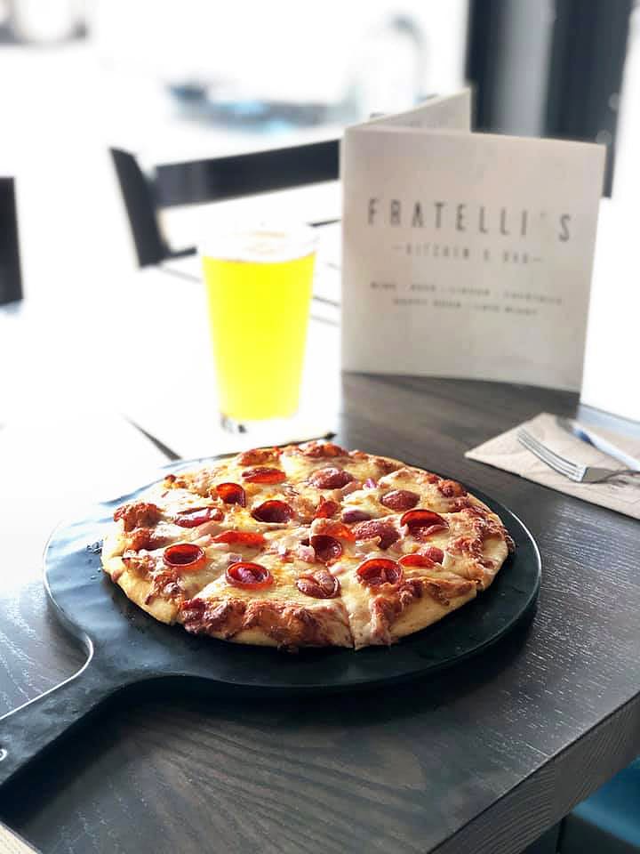 Fratelli's Pizza