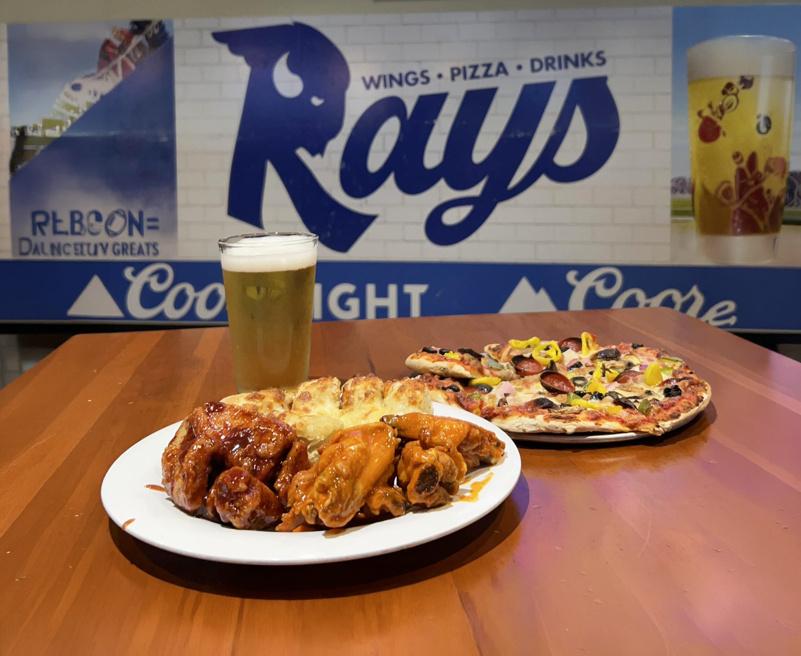 Rays Wings Pizza & Drink