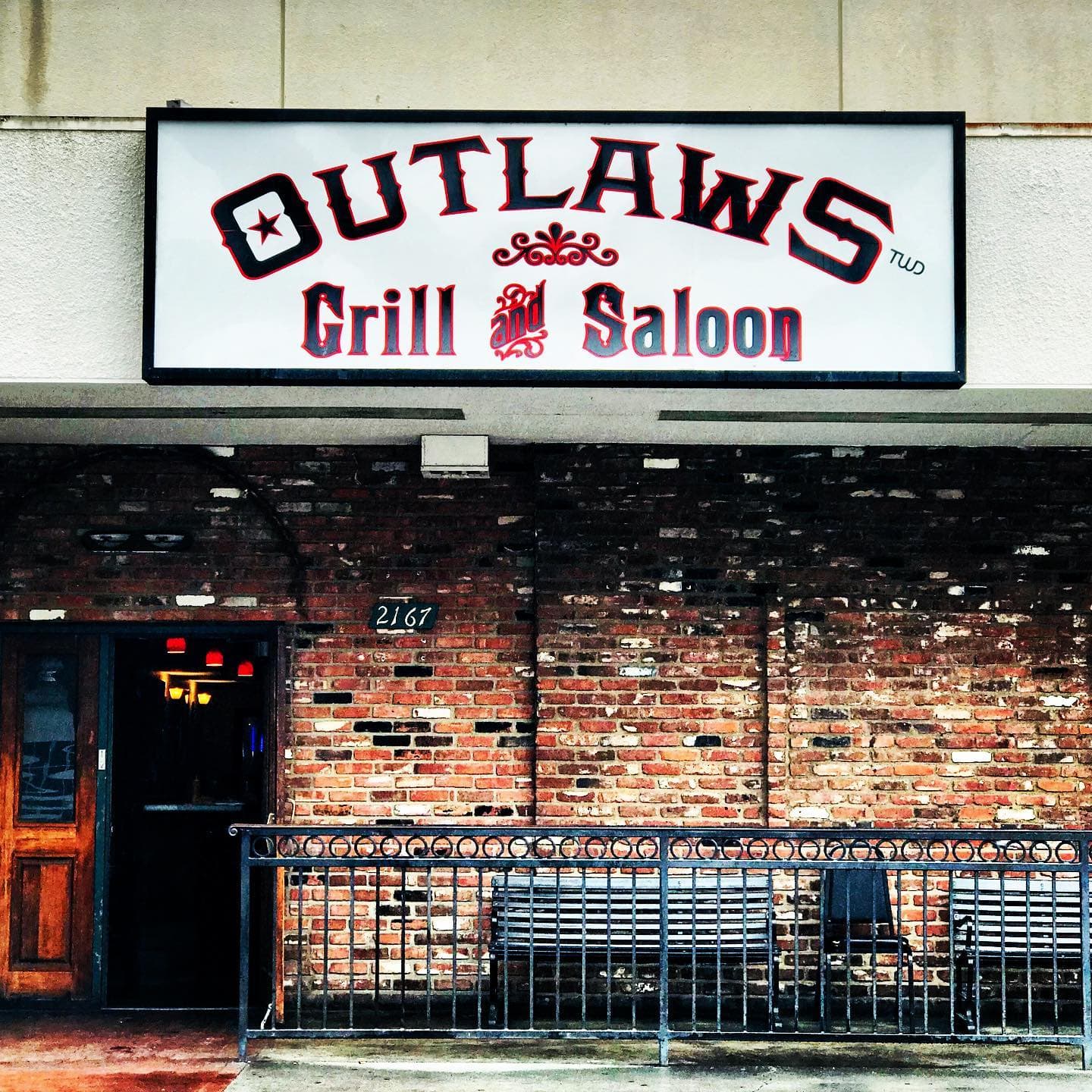 Outlaws Grill  Saloon