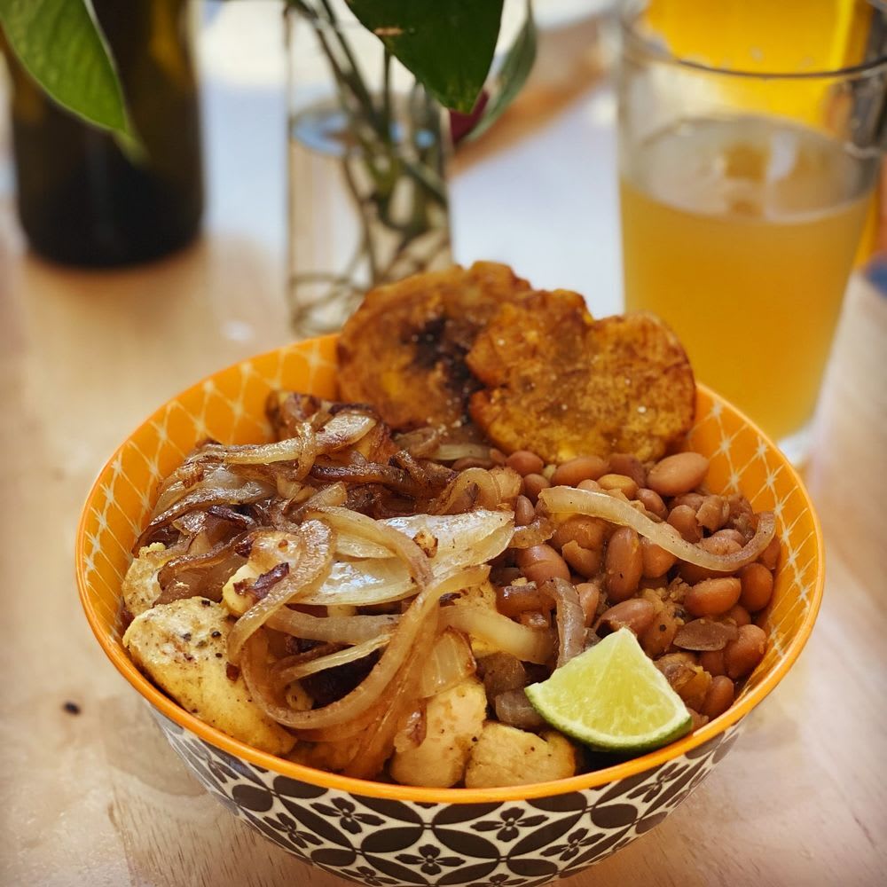 J's Kitchen Puerto Rican Cuisine